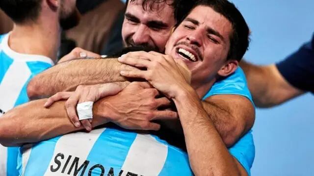 Pablo Simonet ya está en Egipto para el debut de Argentina en el mundial de handball.