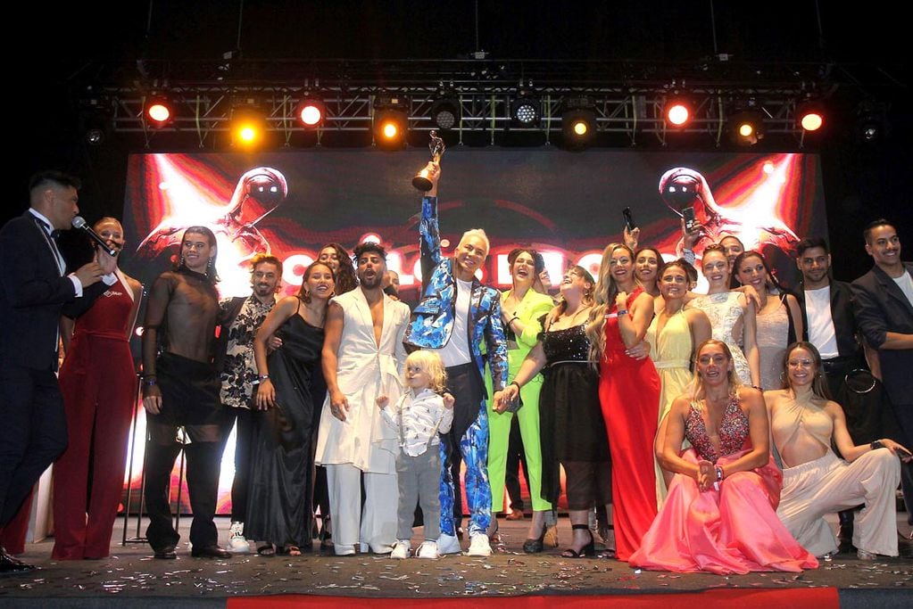 Stravaganza, uno de los shows más exitosos de Flavio Mendoza y en el que participó Rocío.