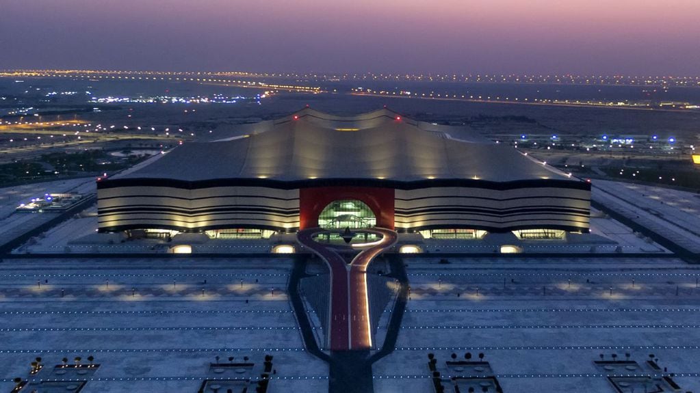 El estadio Al- Bayt, que albergará la ceremonia de apertura del Mundial de Qatar 2022.