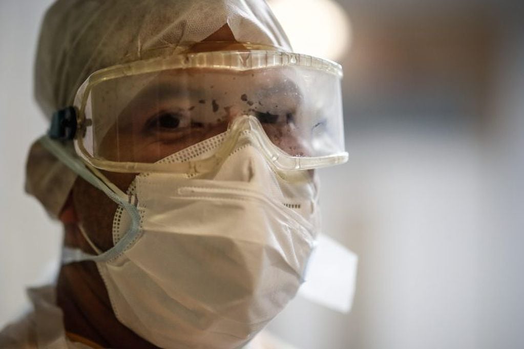 El ensayo se realizará en trabajadores de salud. (Foto: Juan Ignacio Roncoroni/EFE)