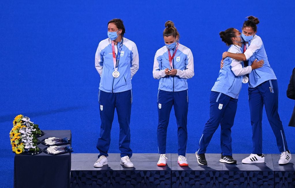 Las mejores fotos de la entrega de medallas de Las Leonas.