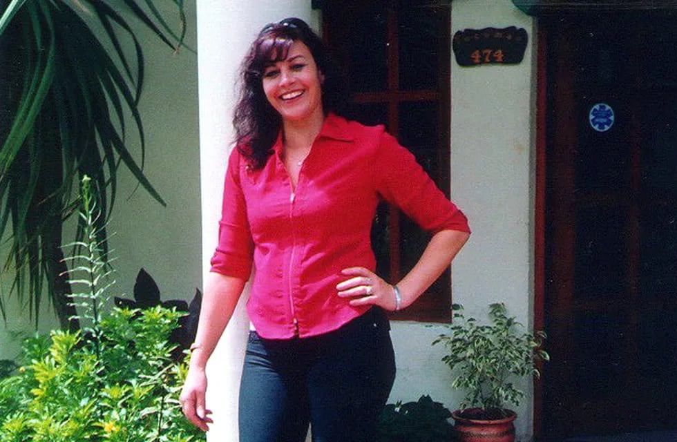  ID:2633426 Mariela Bessonart, desaparecida en Villa María desde el 28 de setiembre de 2005   mari41.jpg    1561492