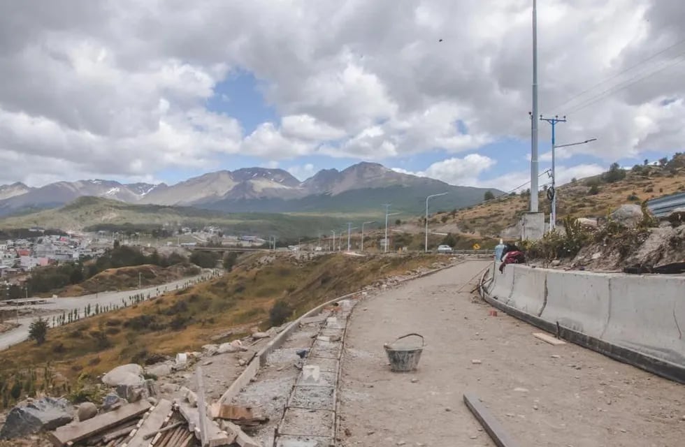 A buen ritmo continúa la construcción de la bicisenda en Ushuaia