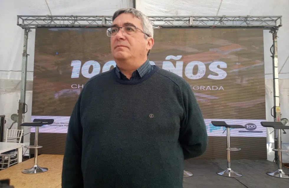 Javier Rodríguez, ministro de Asuntos Agrarios bonaerense, presente en los 100 años de la Chacra de Barrow