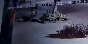 Balean a un cadete en Rosario para robarle la moto