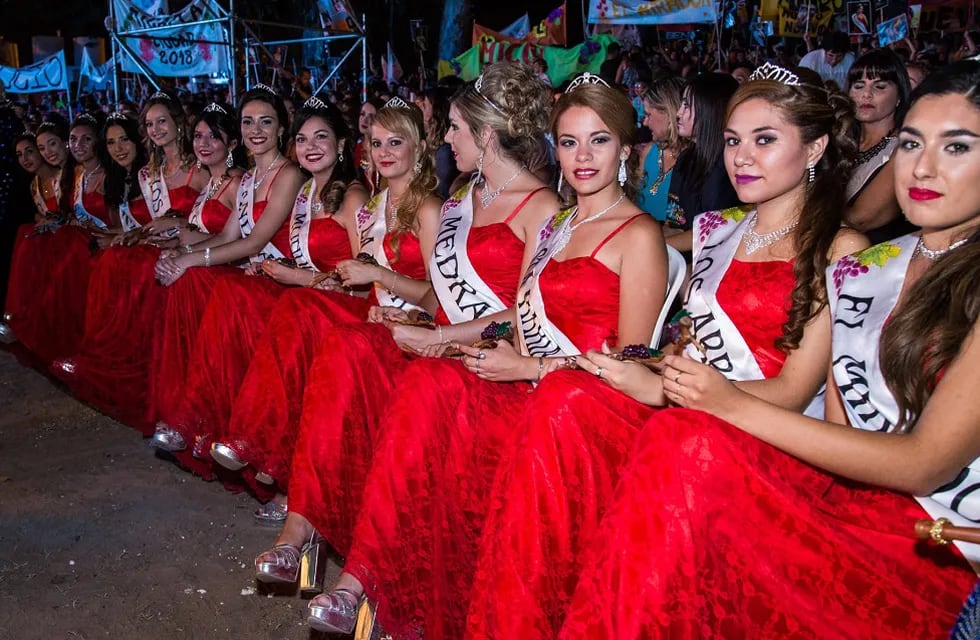 La Municipalidad de Rivadavia abrió la inscripción para candidatas a reinas distritales que participarán de la Fiesta de la Vendimia 2022. Gentileza MR