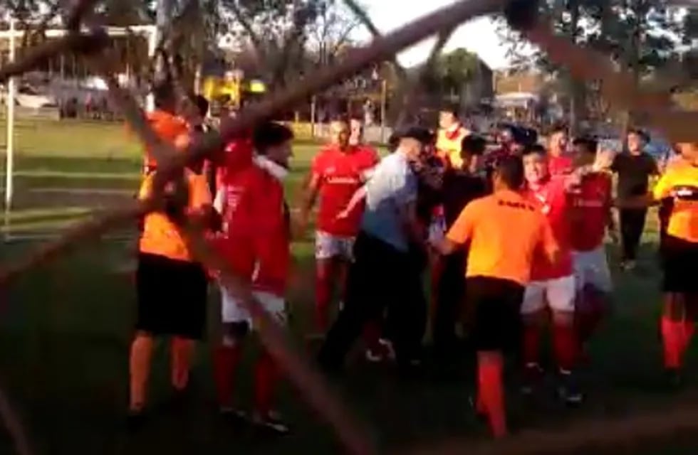 Damian Avila agredido en la Liga Regional de Futbol