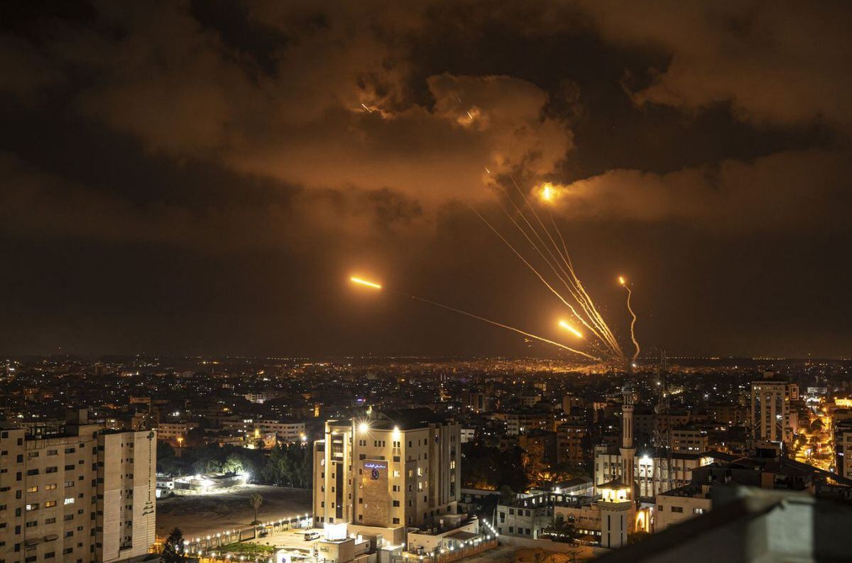 Israel mató a un líder terrorista y la Yihad Islámica respondió con más de 100 cohetes desde la Franja de Gaza