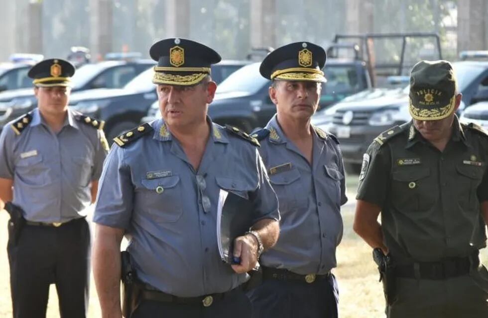 Operativos de control de nuevos jefes policiales permiten 14 arrestos (Uno de Santa Fe)