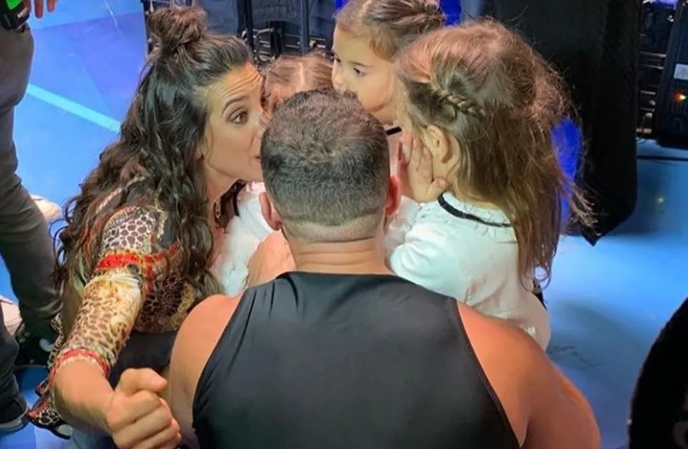 Martín Baclini pasa mucho tiempo con las hijas de Cinthia Fernández con quienes tiene un muy buen vínculo. (Instagram)