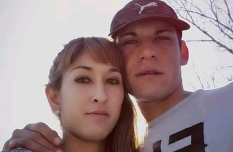 Los detenidos son Cintia Sosa y Lucas Ortiz, ambos de 25 años.