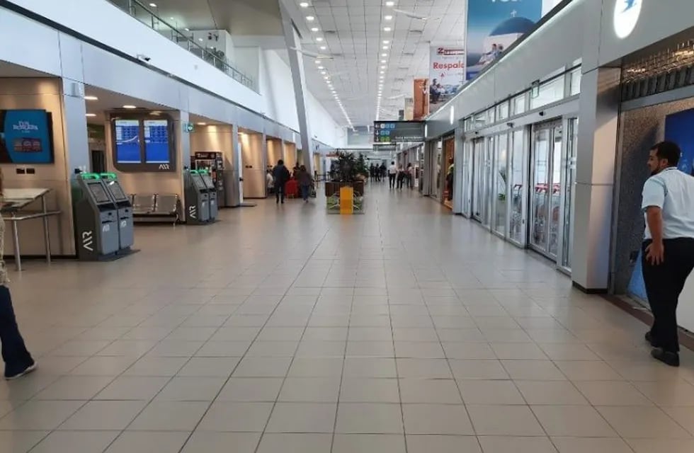 El Aeropuerto Internacional Rosario recién retomará operaciones comerciales desde septiembre. (Archivo)