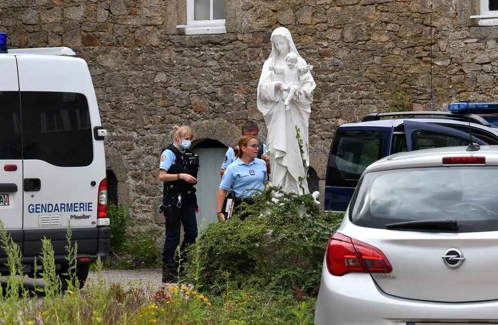 Asesinaron a un sacerdote en Francia