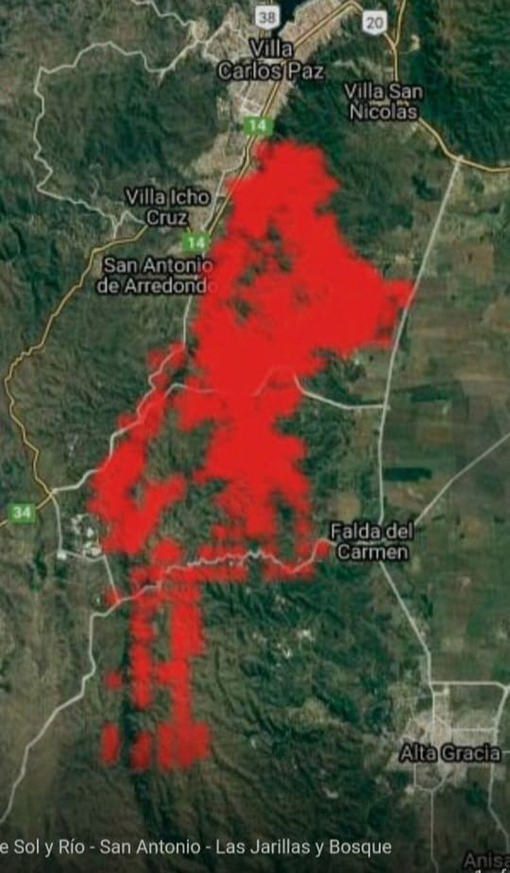 Mapa satelital que muestra el avance del fuego en las sierras cordobesas.