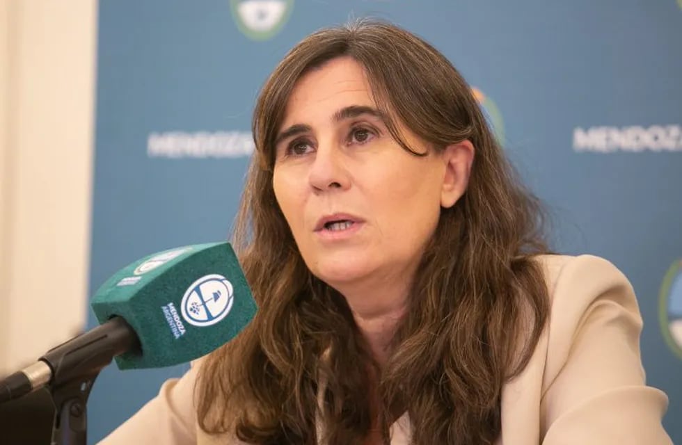 La ministra de Salud Ana María Nadal