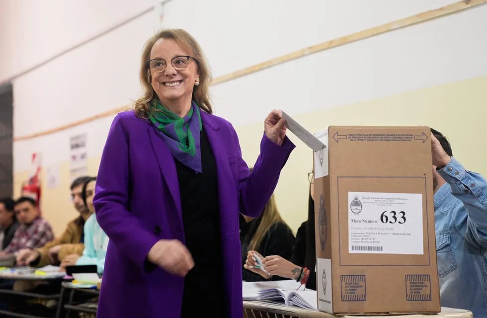 Alicia Kirchner votó en Santa Cruz.