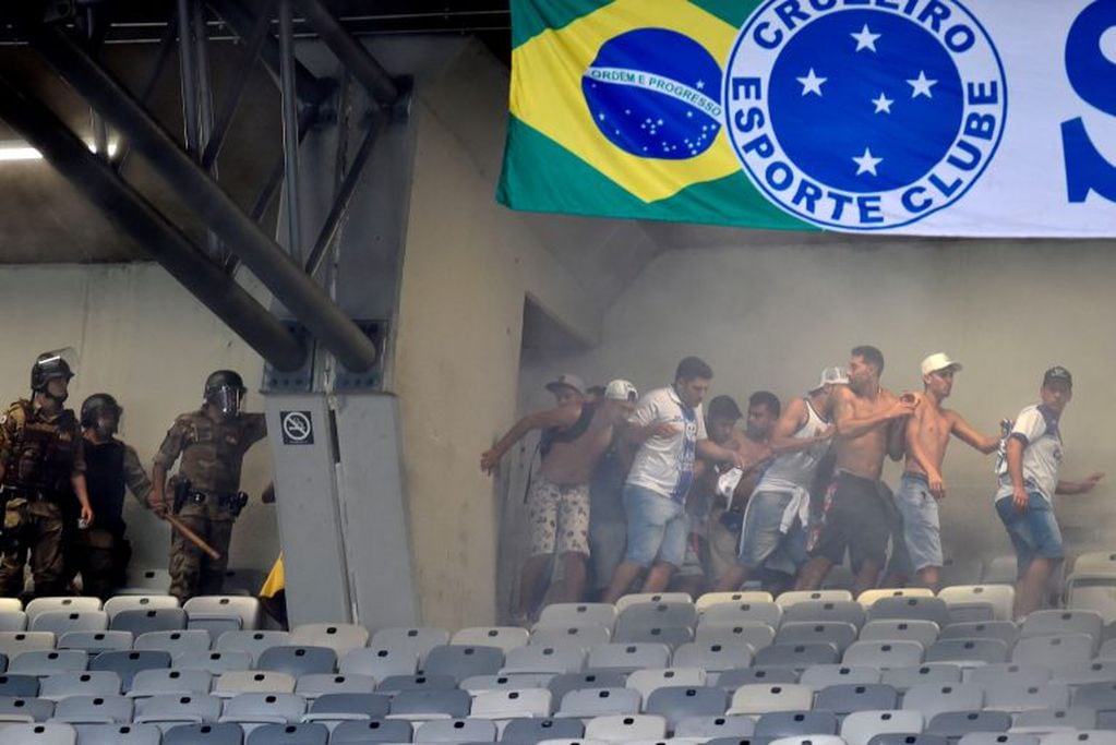 Descendió Cruzeiro y se produjeron graves incidentes (Foto: Douglas Magno/AFP)