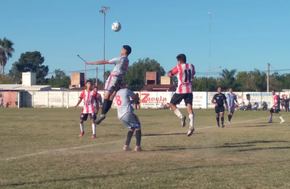 Futbol Sportivo 24 de Septiembre Rivadavia en Arroyito
