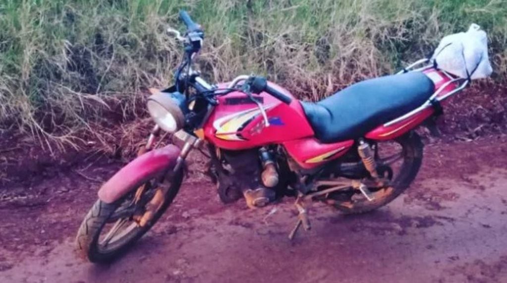 Secuestran tres motocicletas sin documentaciones en San Vicente.