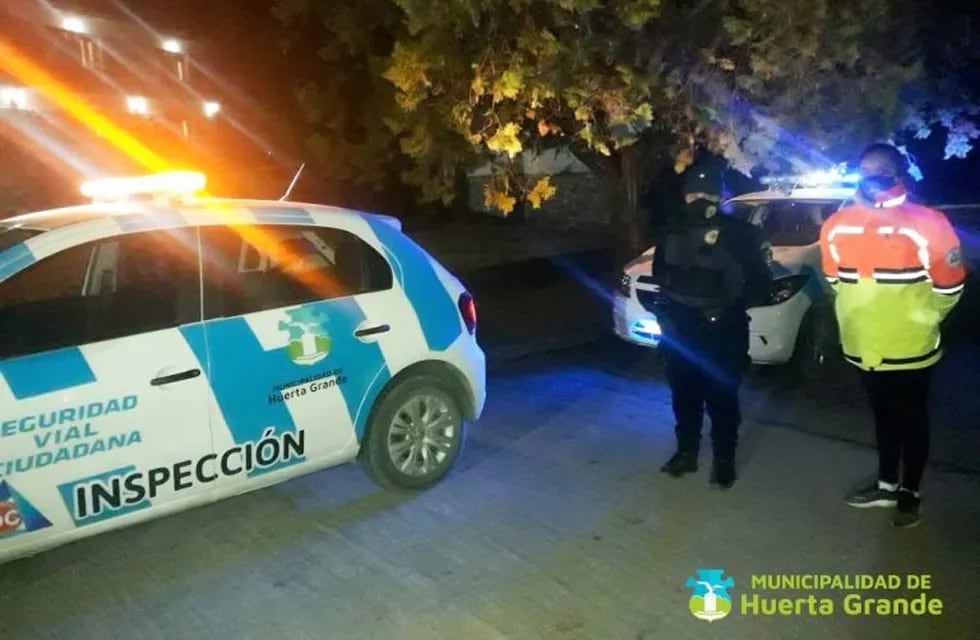 Traslados de repatriados cordobeses de Huerta Grande a la ciudad de Córdoba. (Foto: Facebook / Municipalidad de Huerta Grande).