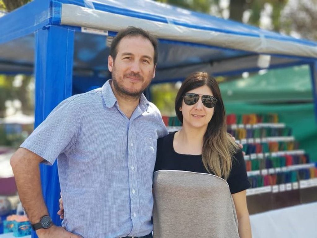 Daniel Lafarina y Viviana Vercelli caminaron las calles de Arroyito