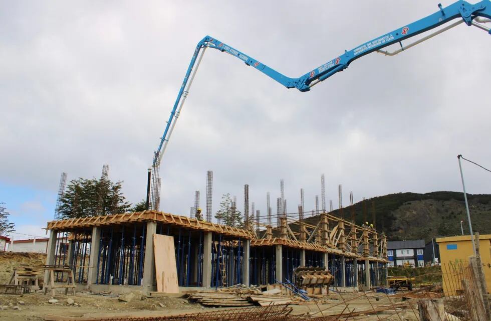 Ushuaia: empezó la construcción de 72 viviendas del programa Casa Propia