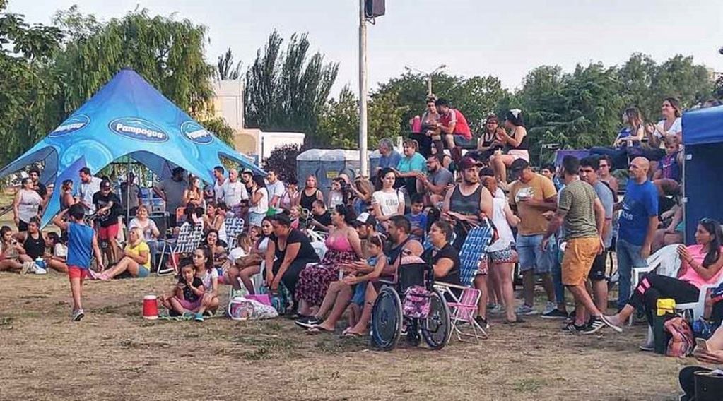 Verano Joven congregó a mas de mil personas (Vía Santa Rosa)