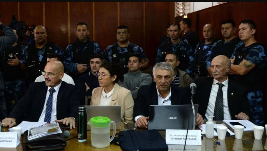 Los oficiales Leonardo Daniel Ecilape, Manuel Monreal y Mariano Alejandro Ibáñez y el excapitán de la Policía de la Provincia de Buenos Aires, Rubén Alberto García, son los acusados por el crimen.