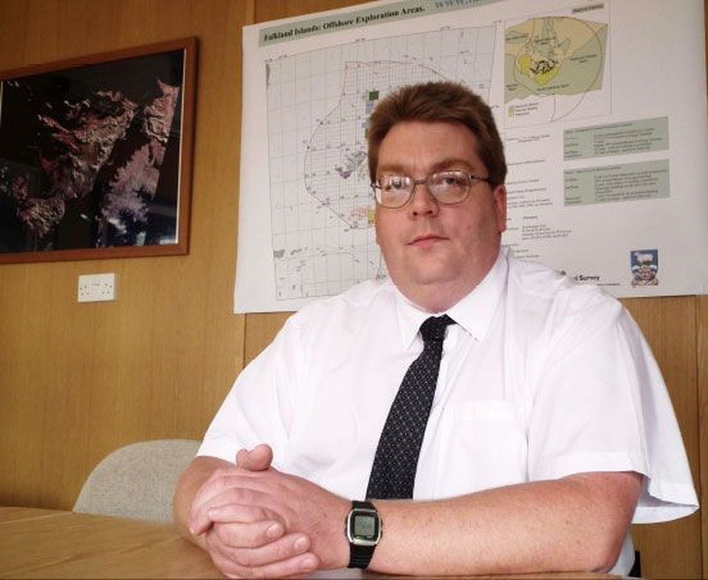 Stephen Luxton, Director de Recursos Minerales en las Malvinas.