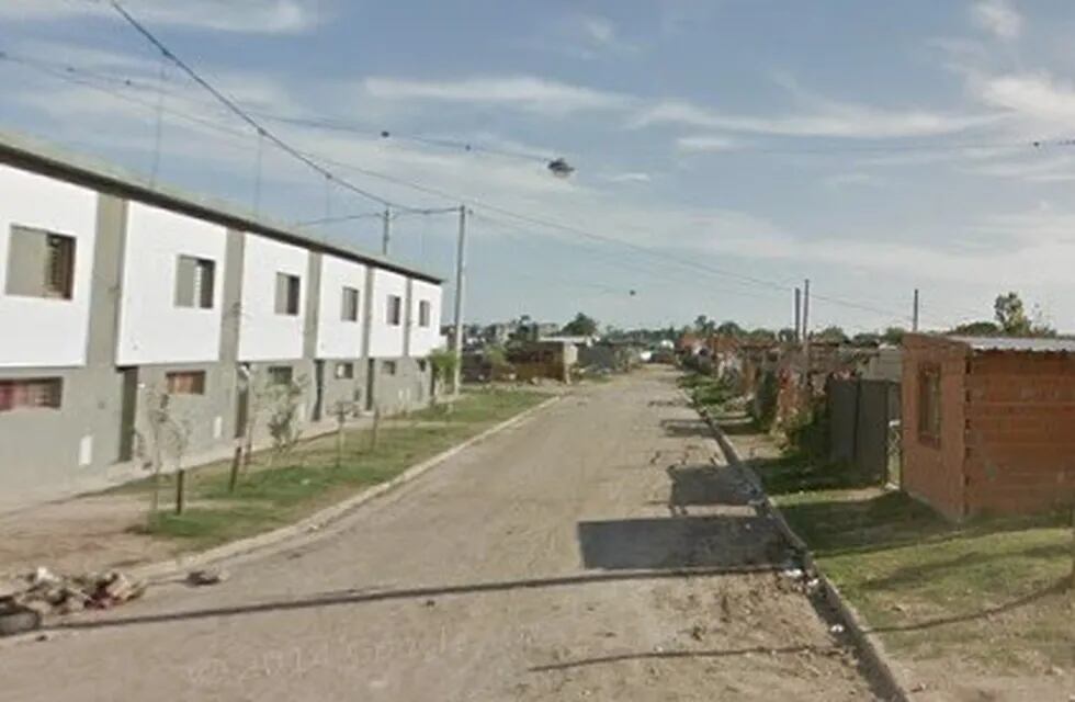 Un joven atacó a escopetazos a sus vecinos en la zona sudoeste. (Street View)