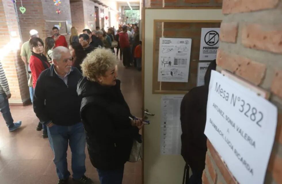 Domingo de elecciones en Carlos Paz