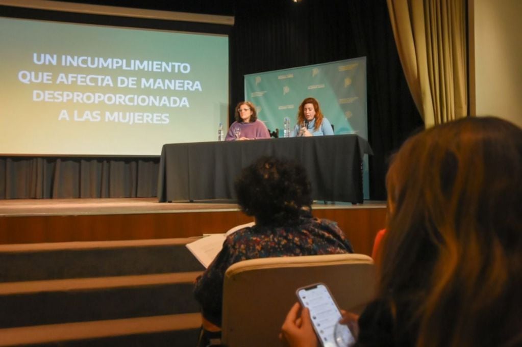 El Ministerio de la Mujer presentó el informe en la Casa de la Provincia de Buenos Aires.