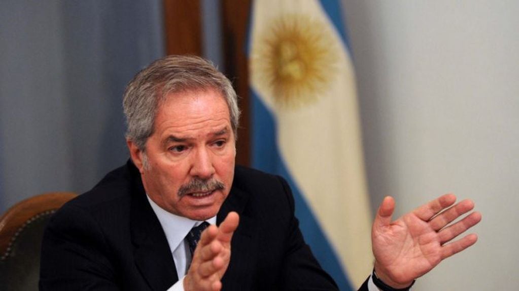 Felipe Solá 
Ministro de Relaciones Exteriores, Comercio Internacional y Culto de la Nación Argentina