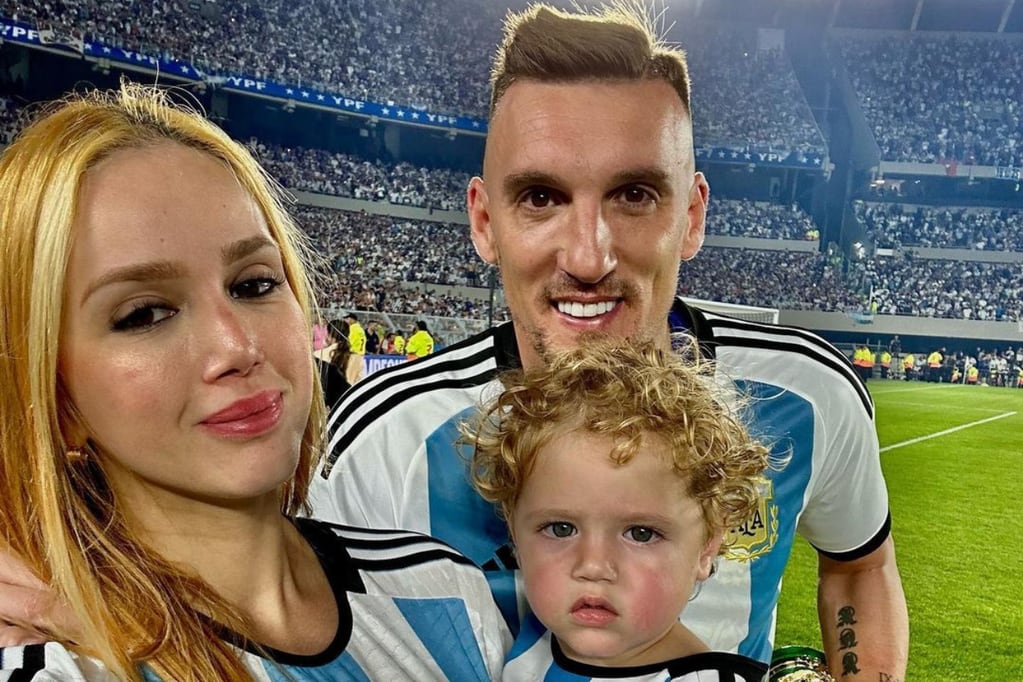 El ex Deportivo Merlo celebró en familia tras la consagración en el Mundial.