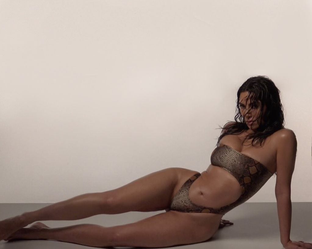 Como una diosa de otra galaxia, Kim Kardashian paralizó Instagram mostrando mucha piel
