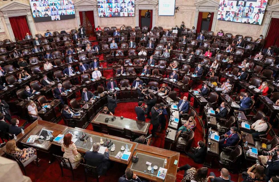Este año se renueva la mitad de la Cámara de Diputados y un tercio del Senado (Foto Presidencia)