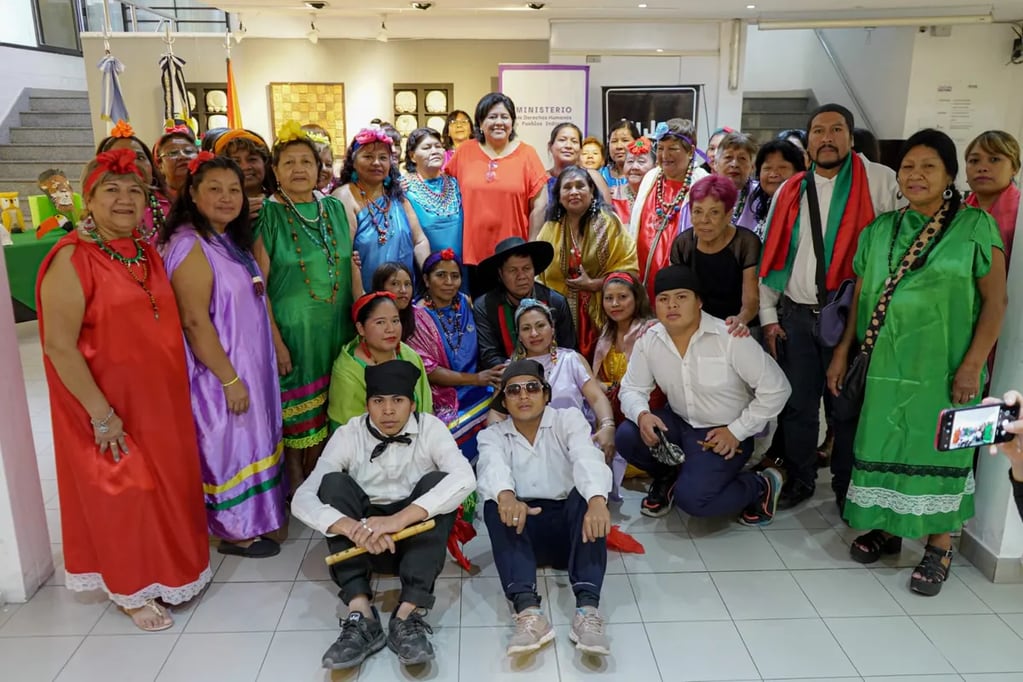 El salón principal de Culturarte fue escenario de la presentación de las actividades del Pueblo Guaraní para la celebración del Arete Guazú en este mes de febrero.