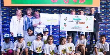 Lanzan un concurso escolar para “alentar a la selección” y ganar un año de fruta para todos los alumnos