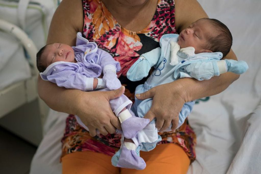 “El parto sucedió después de encarar varias dificultades y por eso mi marido y yo quisimos hacer el día memorable”, confesó la madre. (Foto Ilustrativa: AP Photo/Felipe Dana)