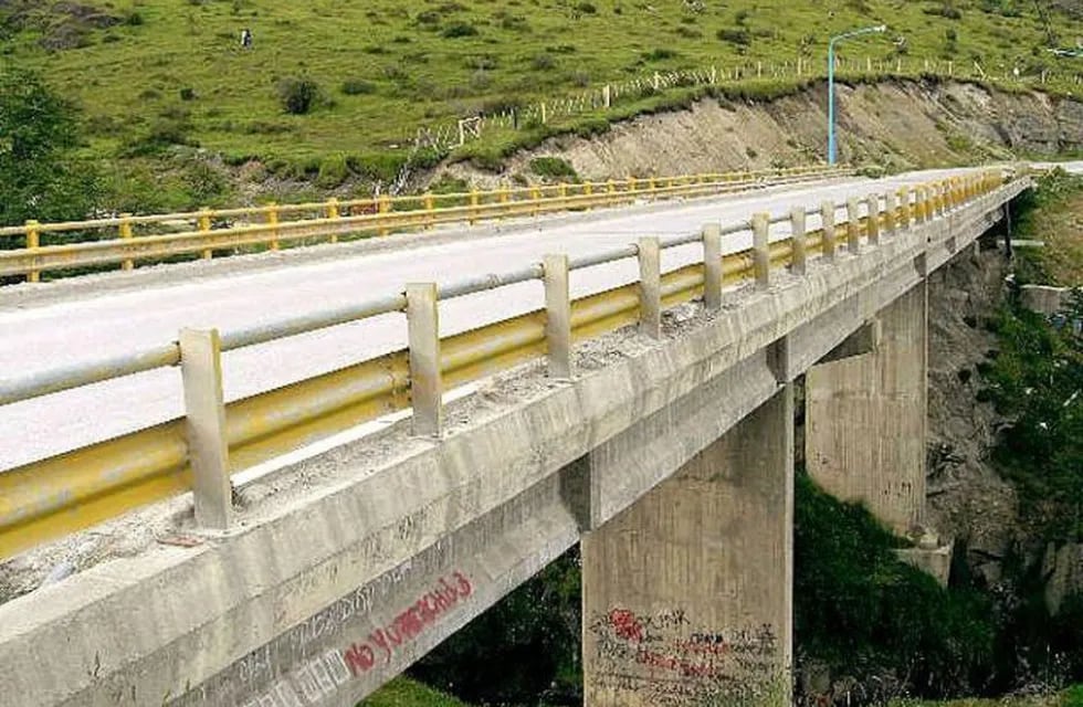 Puente Amarillo Ushuaia