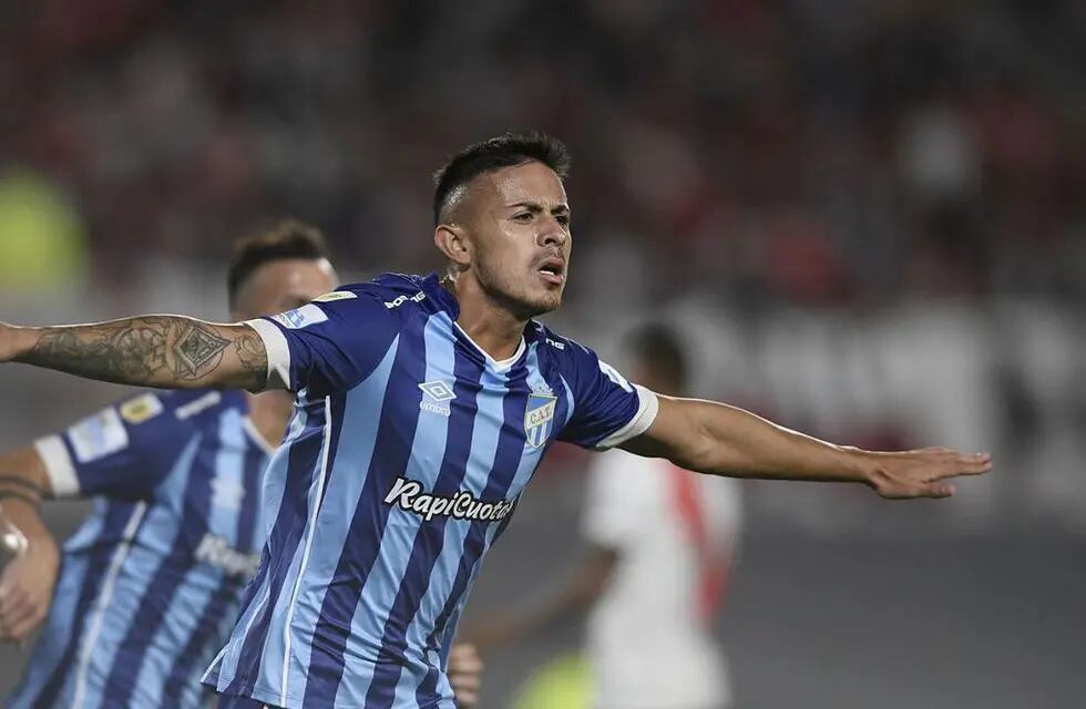 Ramiro Ruíz Rodríguez llega desde Atlético Tucumán.