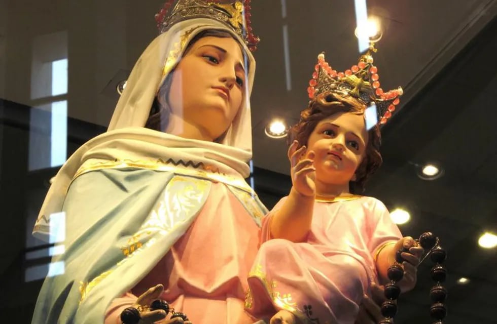 Miles de fieles viajan a San Nicolás para celebrar a la Virgen del Rosario. (web)
