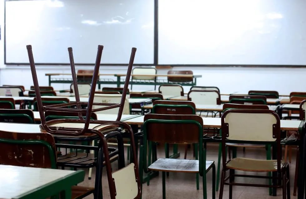 Las clases debían comenzar este miércoles, pero los docentes paran por 48 horas (FOTO: DYN/SALVADOR SANTIAGO).