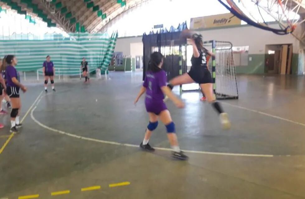 handball femenino arroyito