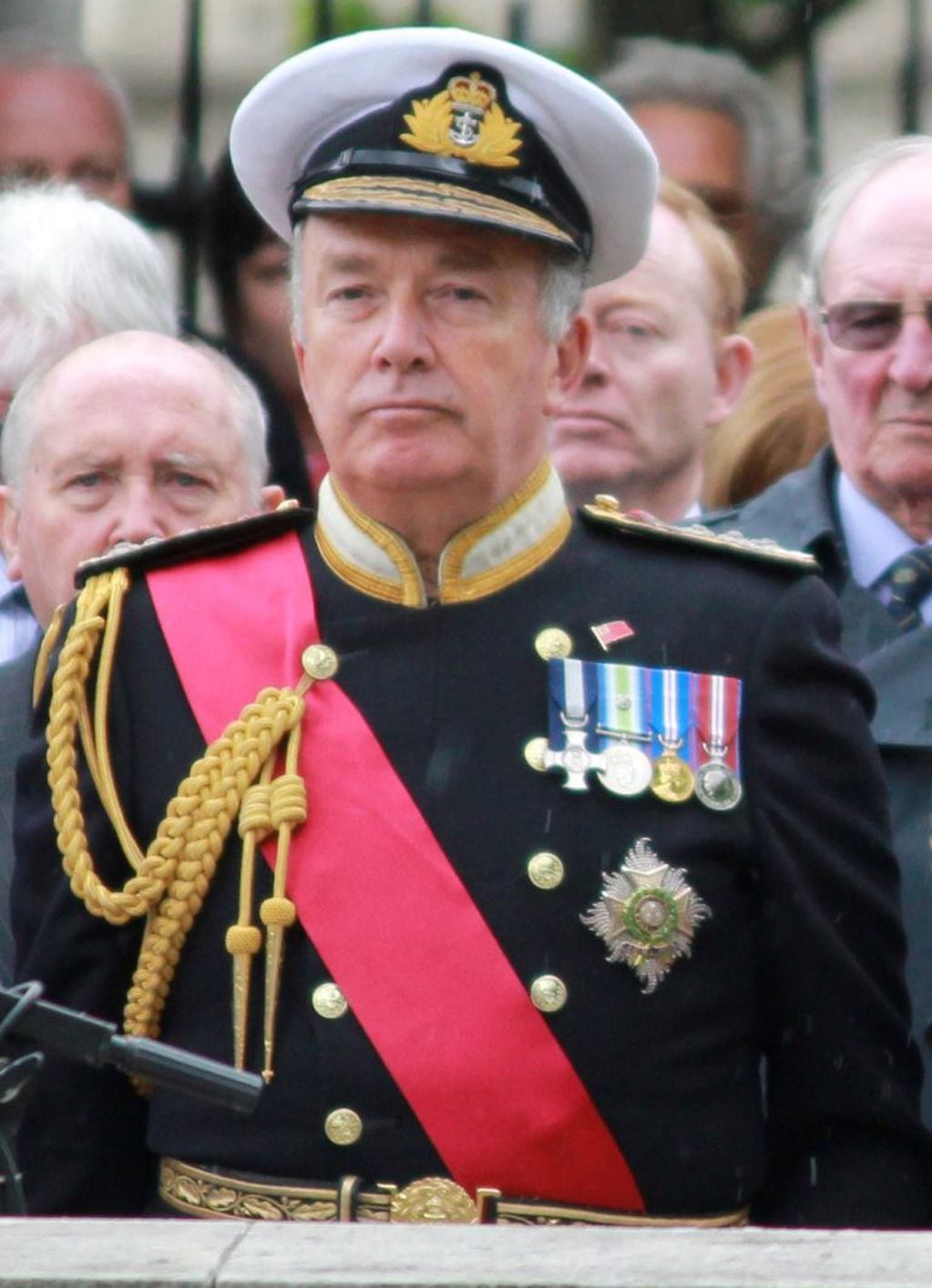 Almirante Lord Alan West, ex jede de la Royal Navy.