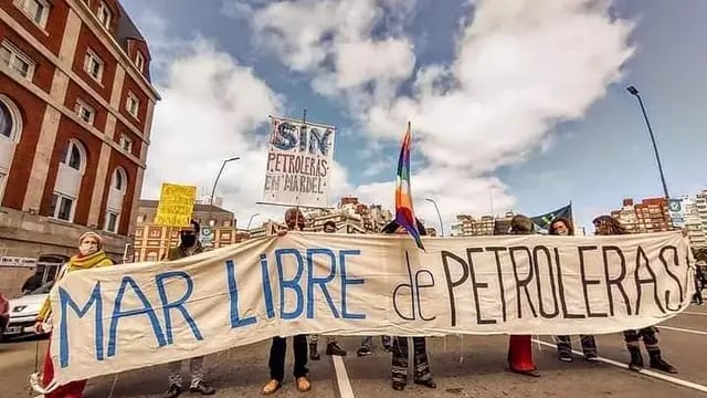 Repudio absoluto: aprueban la explotación petrolera frente a la costa de Mar del Plata