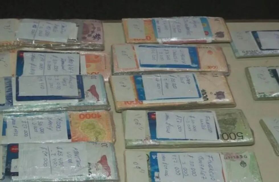 Dinero incautado en Paraguay (captura TN)