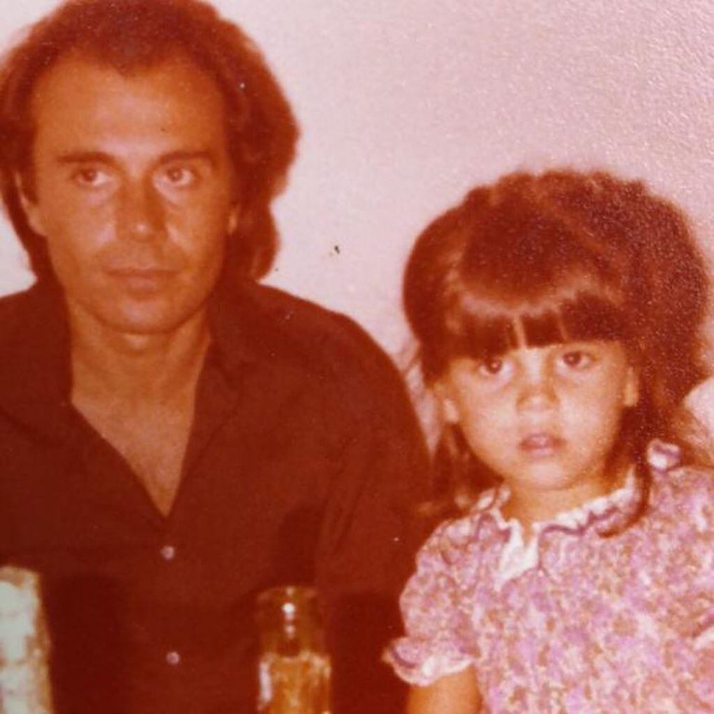 Florencia Peña hizo una canción para su papá que murió hace menos de dos meses