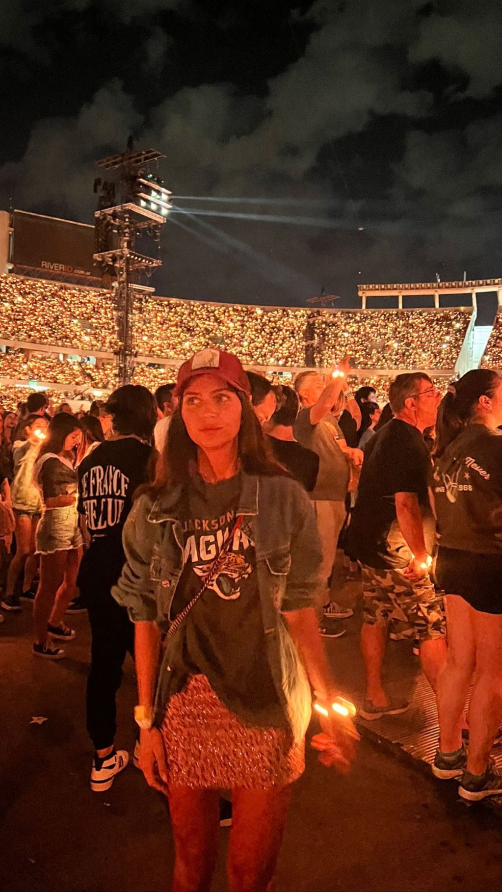 Zaira Nara sorprendió a sus fanáticos desde el recital de Coldplay.