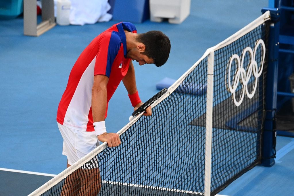Novak Djokovic y su frustración en Tokio
